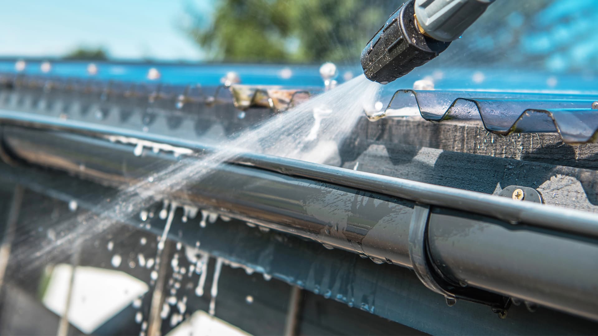 Roof Cleaning Background Image